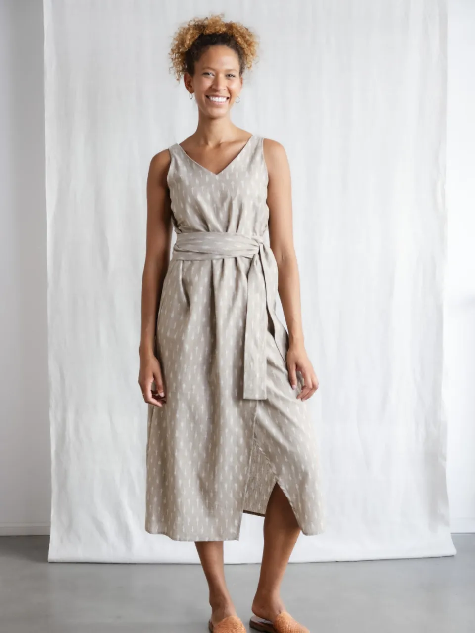 Jyoti - Fair Works dames vegan Midi Jurk Agnila Beige Wit, foto 2