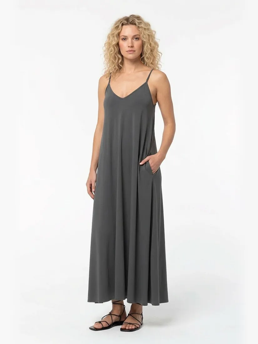 Basiclo Chloe Long Dress DONKERGRIJS