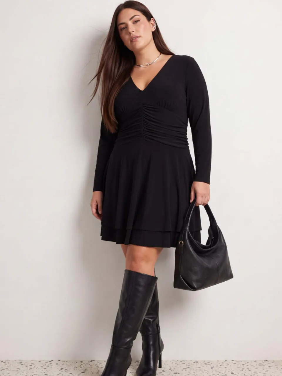 Trendyol Curve Dames Zwart Effen Kort / Mini Lang Skater Grote maten Jurk