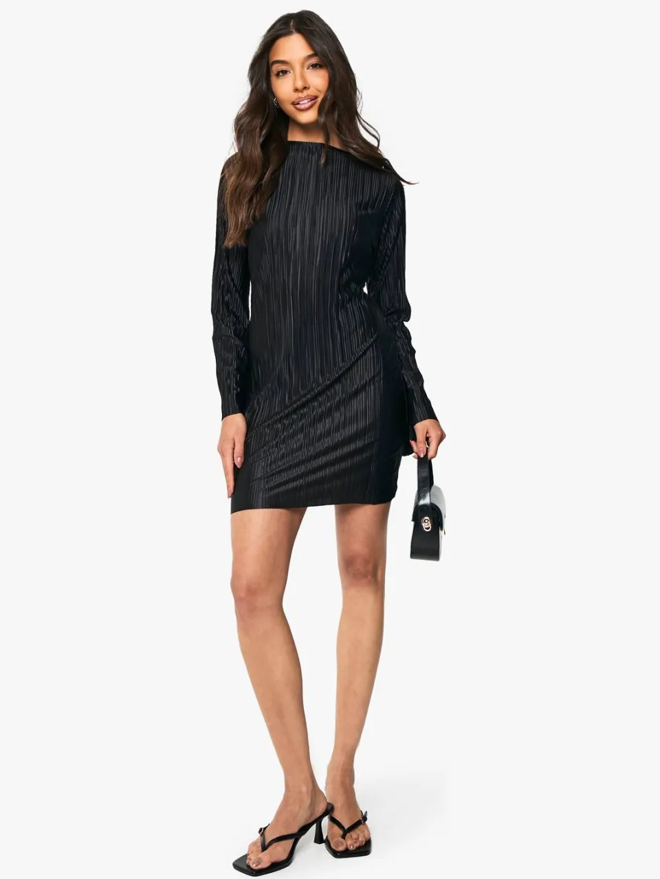 boohoo Dames Plisse Flared lange mouw mini-jurk zwart, foto 3