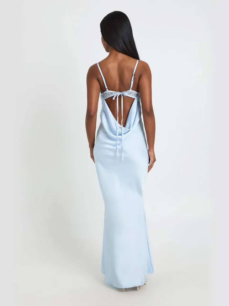 boohoo Dames Satijnen & Kanten Maxi Slip Jurk babyblauw, foto 2