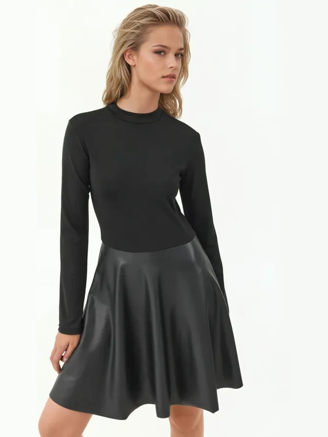 Hiccup Contrastjurk met Ronde Hals Zwart