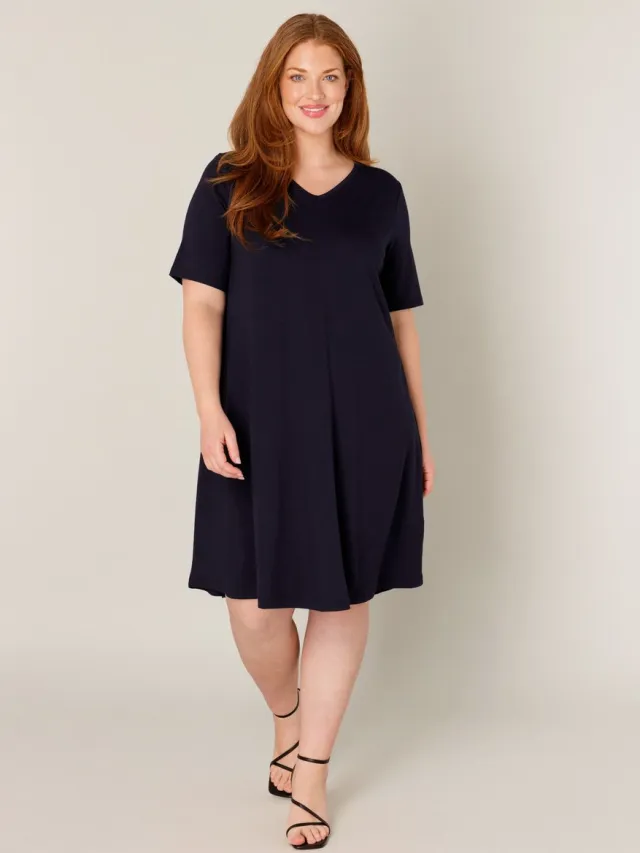 Base Level CURVY BLCAbernathy Jurk - Dark Blue - maat 1(48)