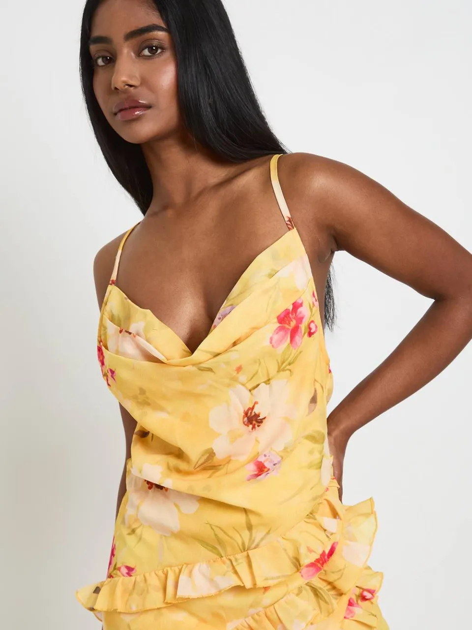 boohoo Dames Gebloemde Chiffon Maxi Jurk Met Gelaagde Ruches oranje, foto 4