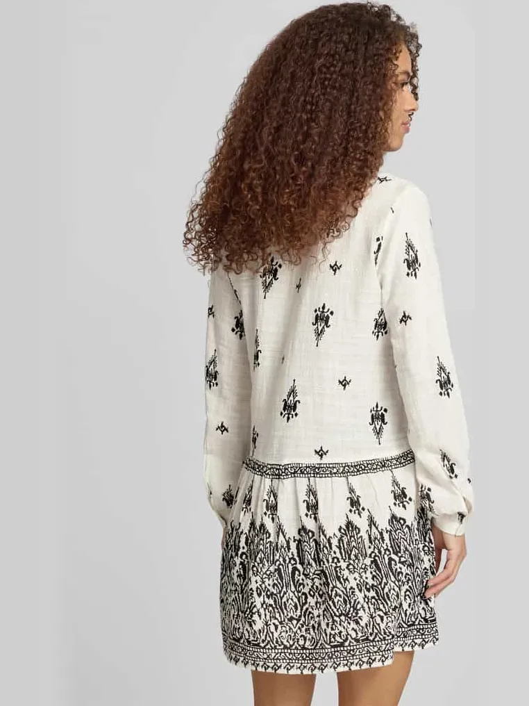 Only Tuniek vrijetijdsjurk van mix van katoen, viscose en modal model 'ALMA' wit, foto 3