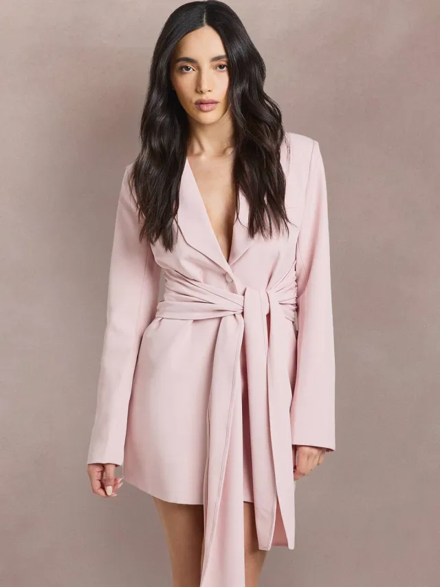 boohoo Dames Blazerjurk Met Obi Strikceintuur Op Maat Pastelroze