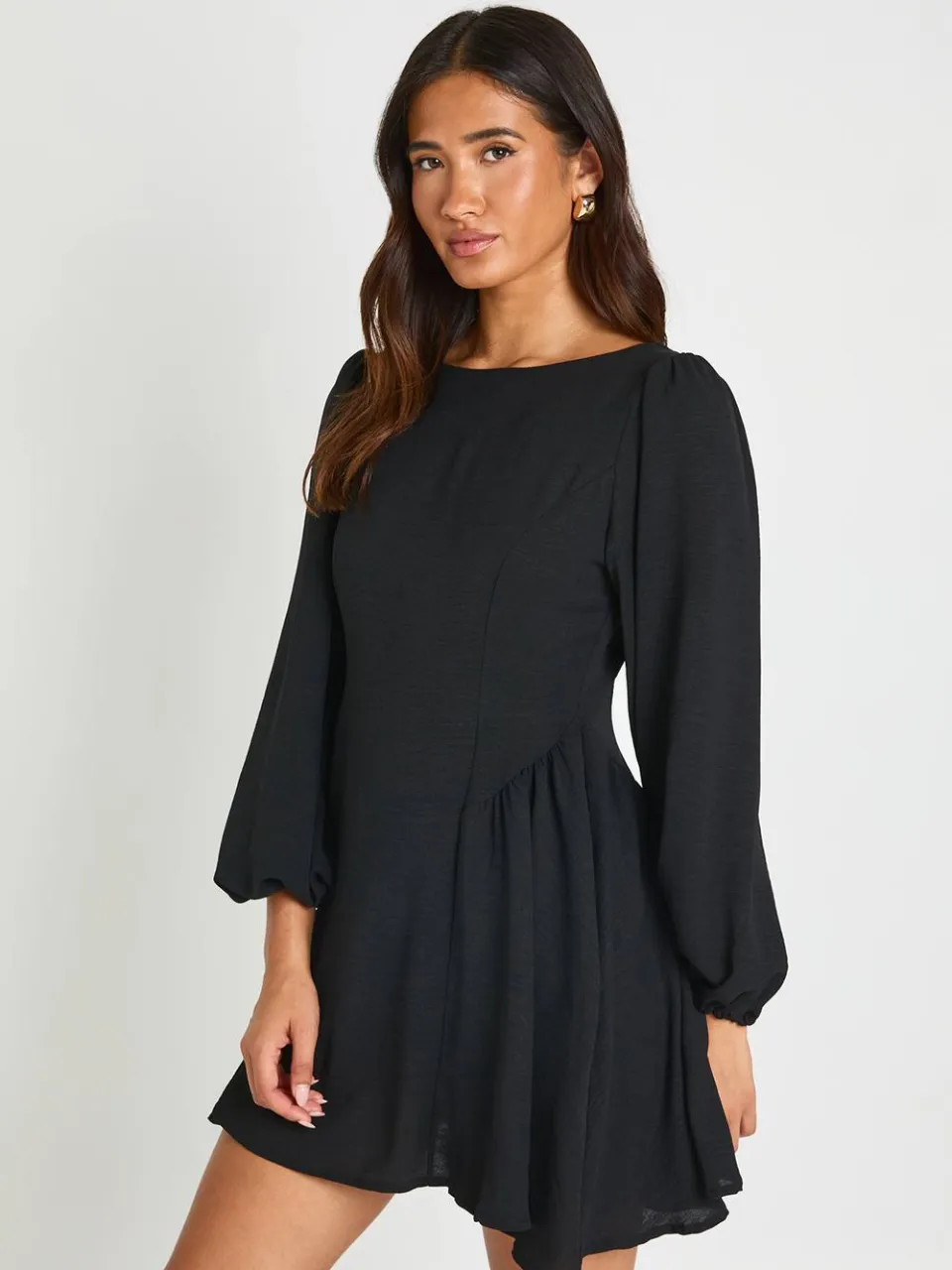 boohoo Dames Mini-jurk Met Gehamerde Stof En Ballonmouwen zwart, foto 3