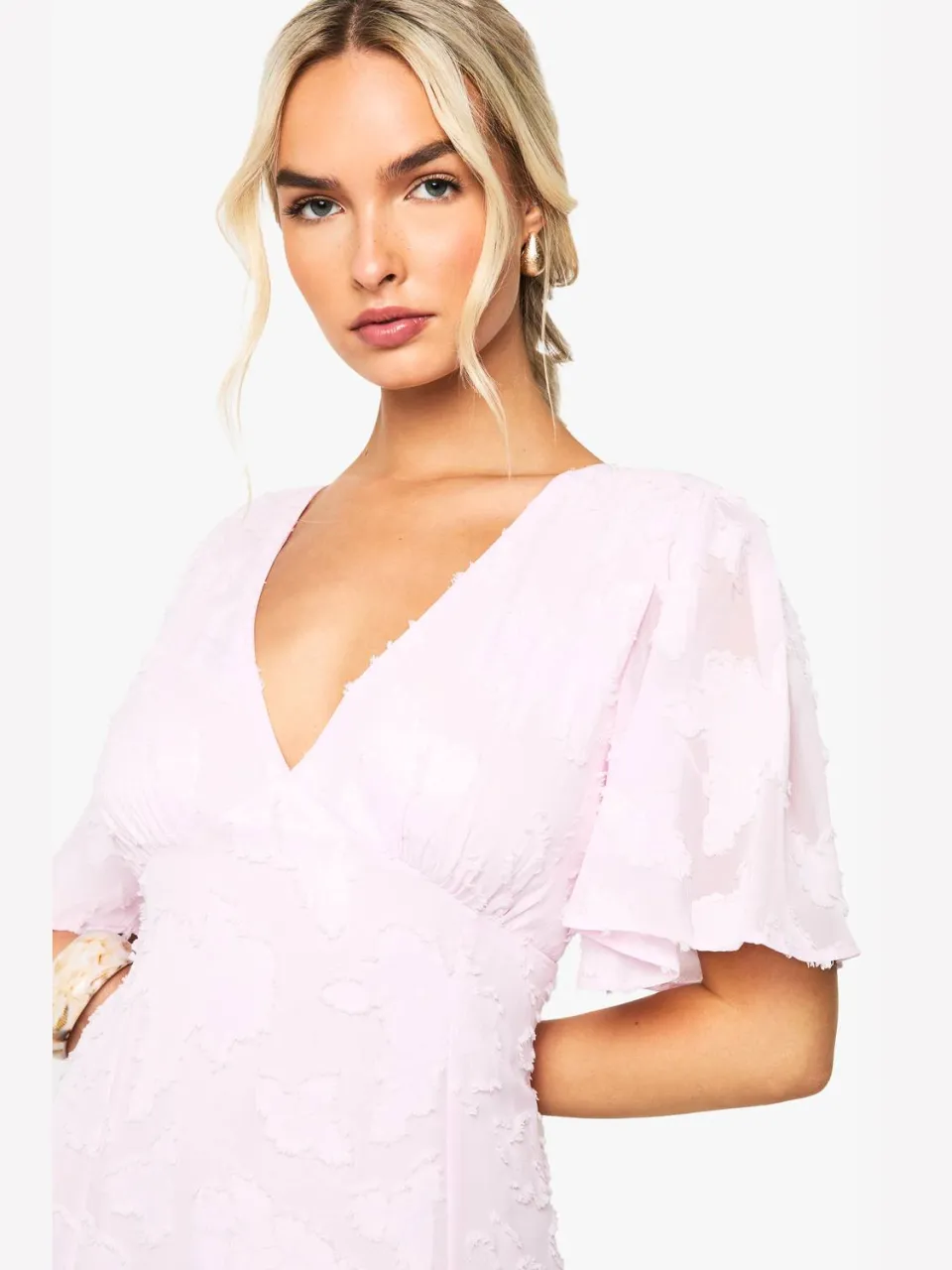 boohoo Dames Burnout Bloemen Engelenmouwen Midaxi Jurk roze, foto 3