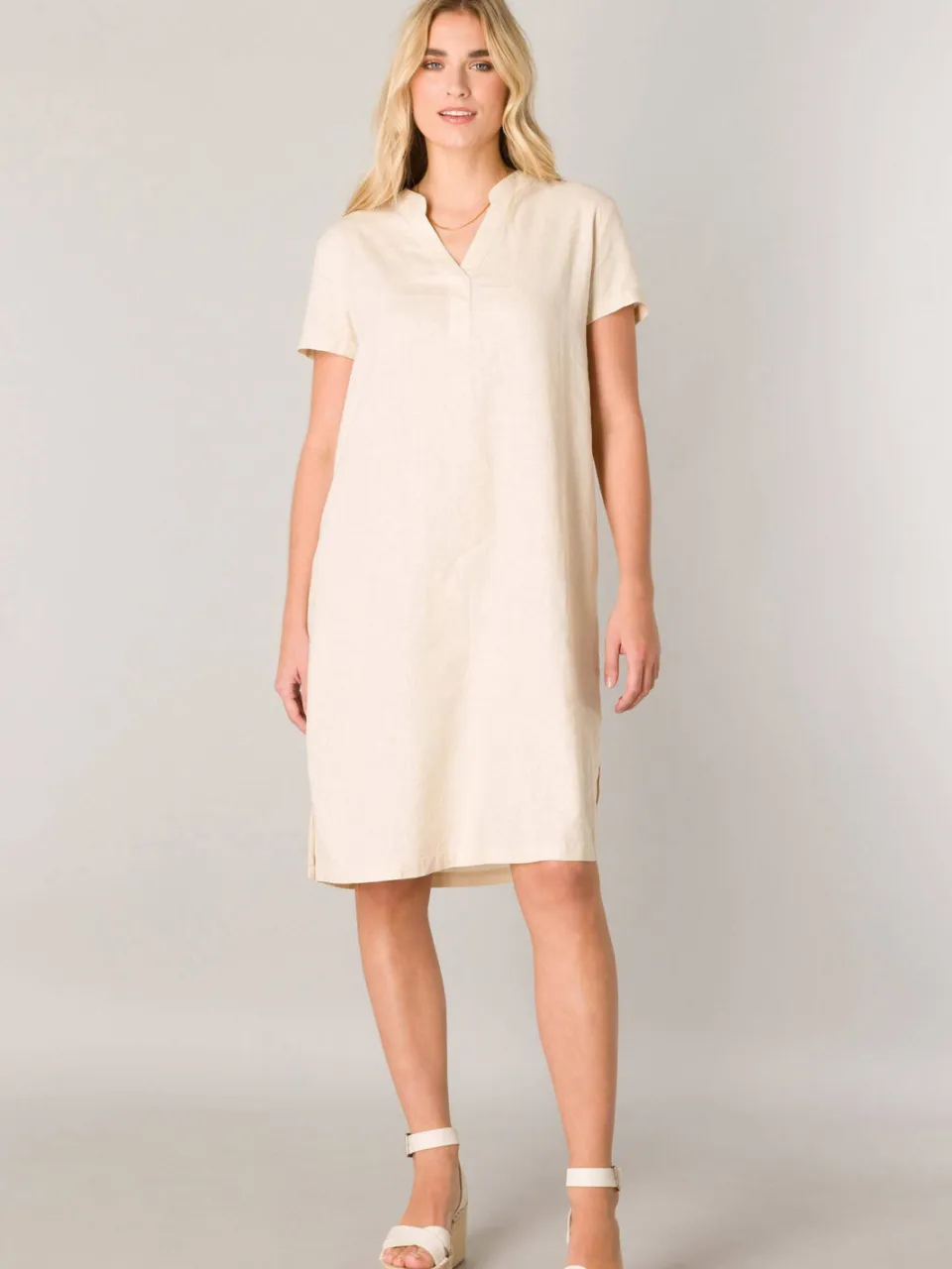 Base Level jurk met linnen Yacin beige Light Beige