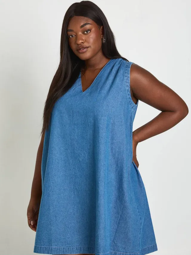 boohoo Dames Plus Chambray Mini-jurk Met V-hals Medium Gebleekt