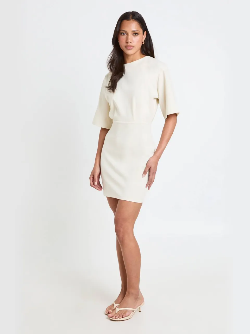 boohoo Dames Jersey Crepe Mini Jurk Met Halve Mouwen Ivoor