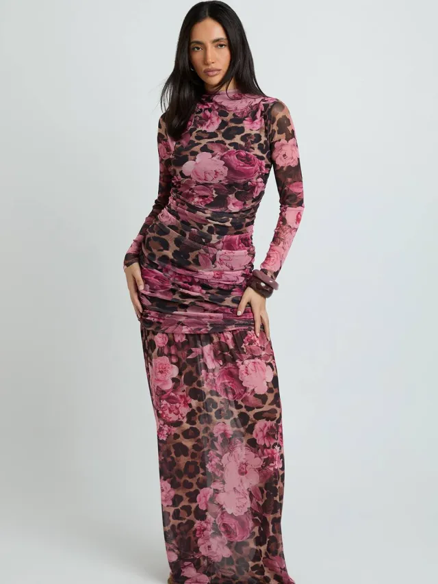 boohoo Dames Luipaard Bloemen Gestippelde Geplooid Lijfje Maxi Jurk Luipaardprint