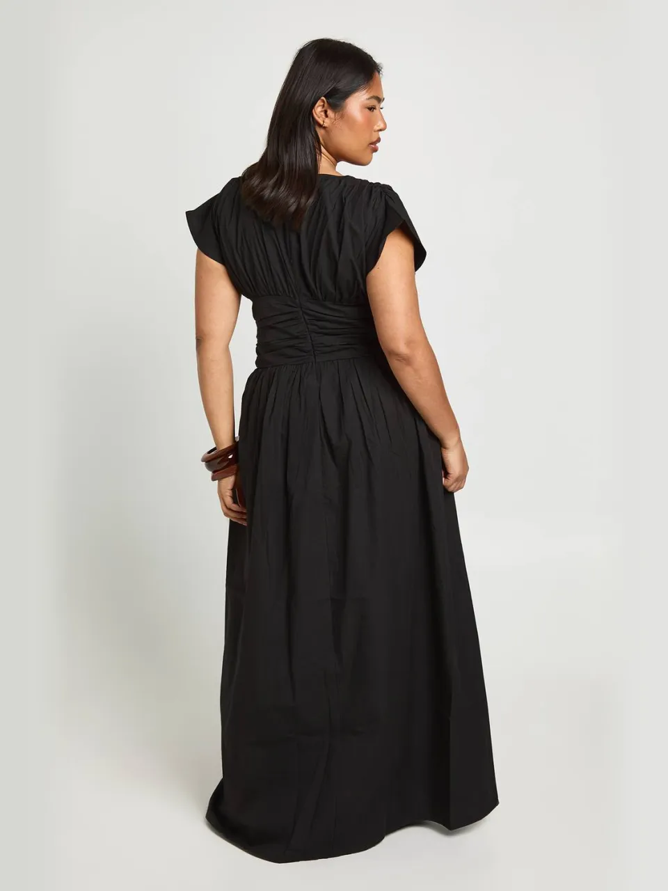 boohoo Dames Plus Jurk Met Getailleerd Detail En Plooien In Maxi-lengte zwart, foto 2