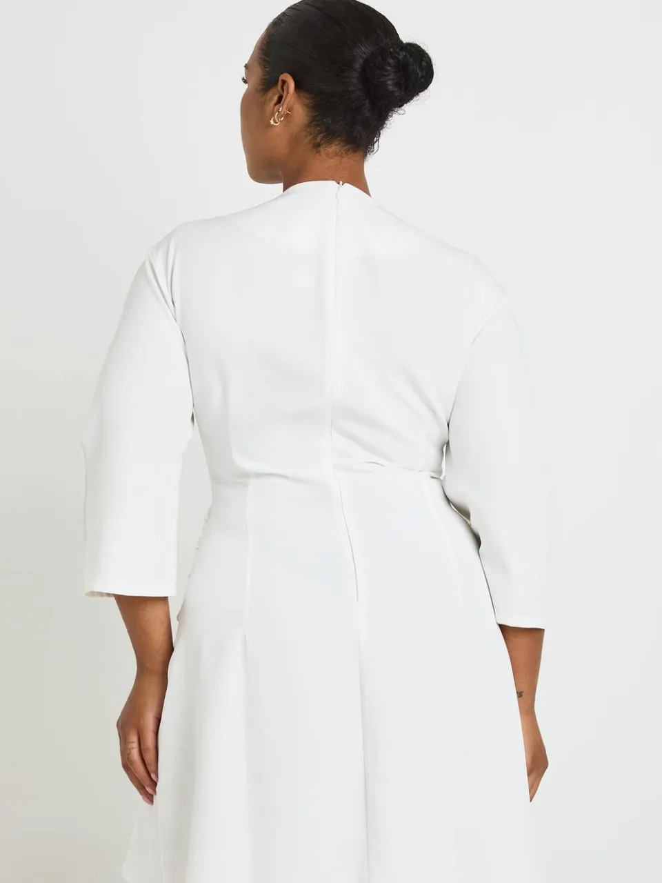 boohoo Dames Plus 3/4 Ballonmouwen Mini-jurk Met Getailleerde Taille ivoor, foto 2