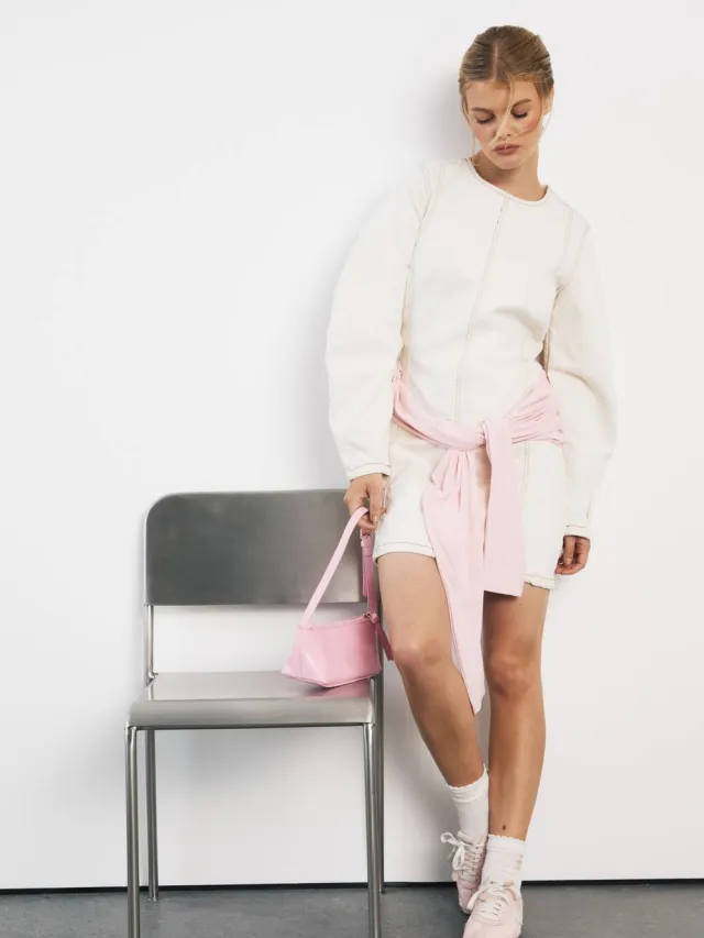 boohoo Dames Denim Mini Jurk Met Ballonmouwen Ecru