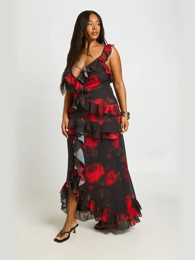 boohoo Dames Plus Bloemen V-hals Chiffon Ruches Maxi Jurk Zwart