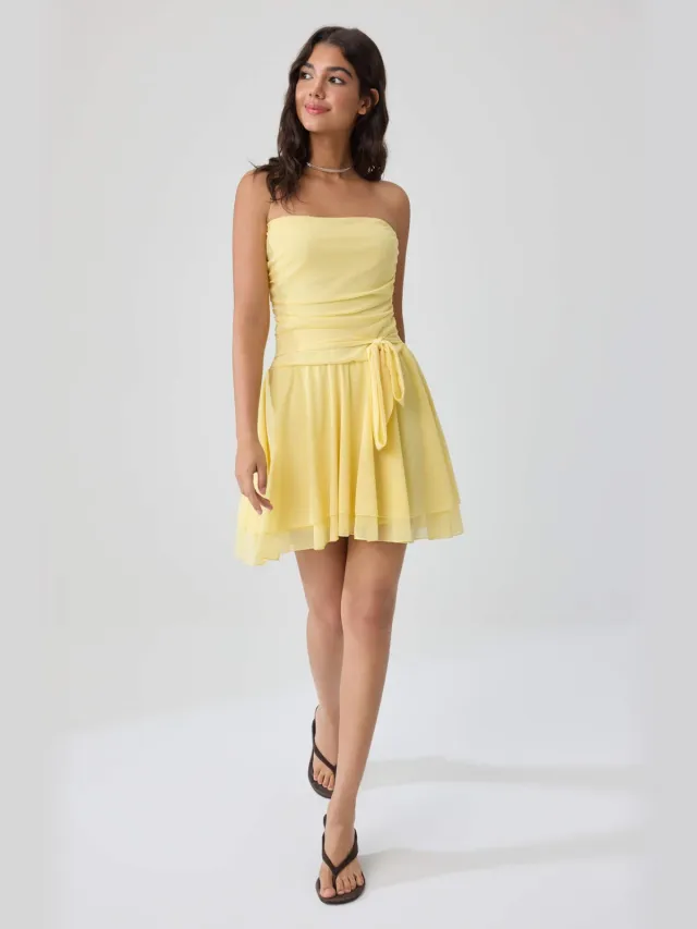 Trendyol TRENDYOLMİLLA Dames Geel Effen Kort / Mini Mouwloos Skater Jurken