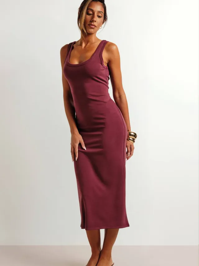 boohoo Dames Premium Superzachte Geribbelde Midi-jurk Met Ronde Hals Bordeaux Rood