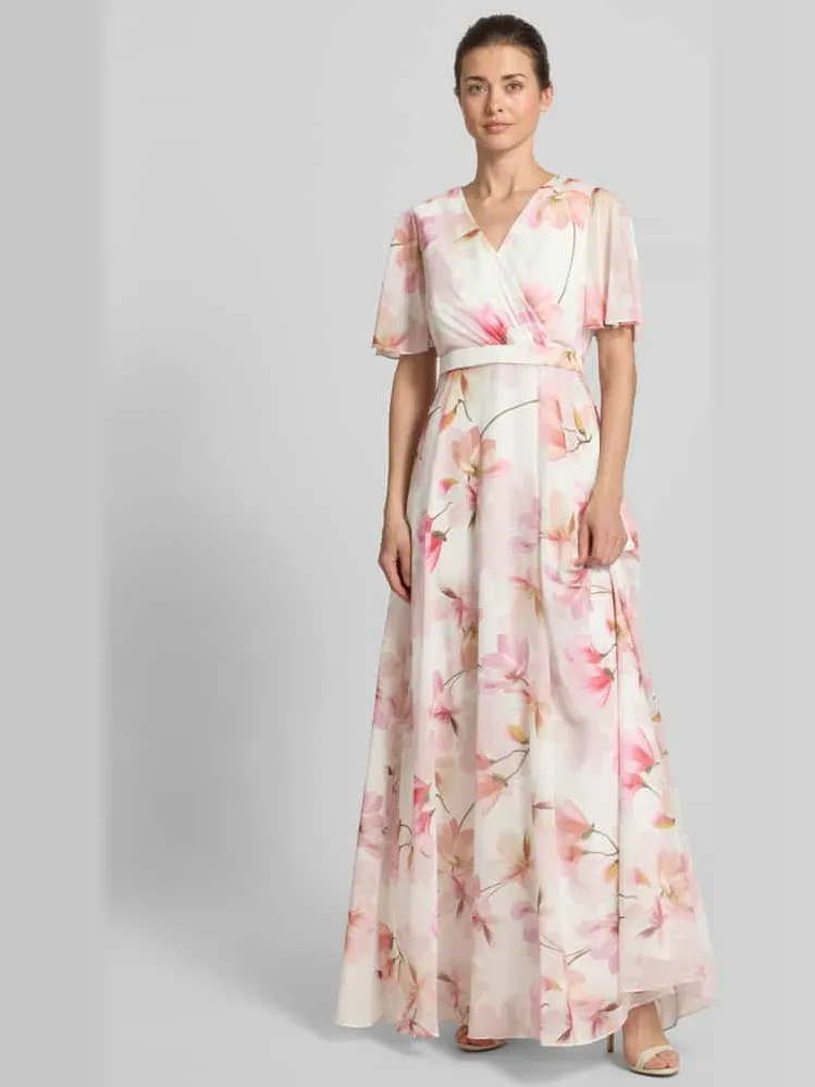 Christian Berg Cocktail maxi-jurk in all-over look met tailleband Ecru
