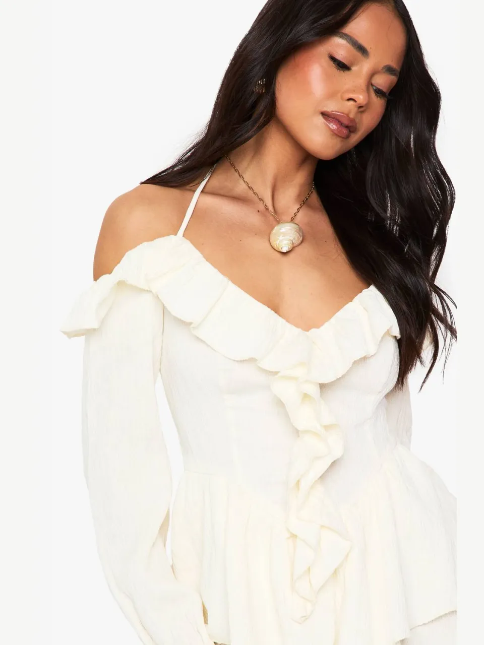 boohoo Dames Crinkle Ruffle Laagjes Mini Jurk crème, foto 4
