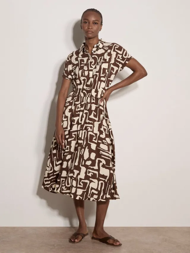 Apricot Midi-jurk met Grieks shirtpatroon bruin