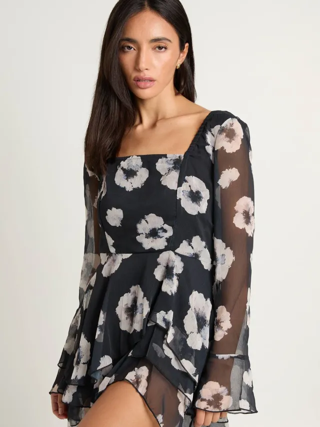boohoo Dames Bloemen Chiffon Skaterjurk Zwart
