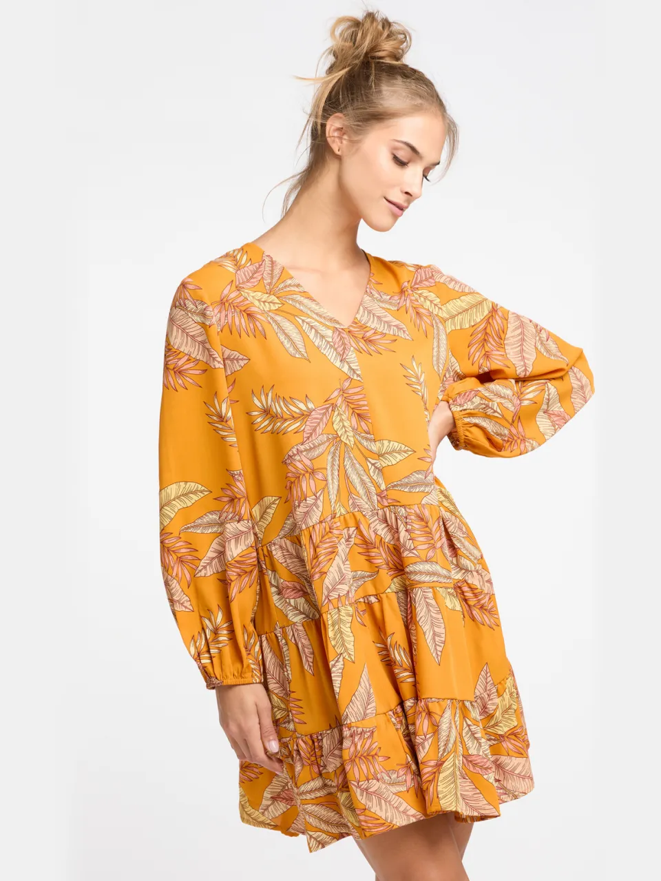 IZIA jurk met lange mouwen hoona Oranje