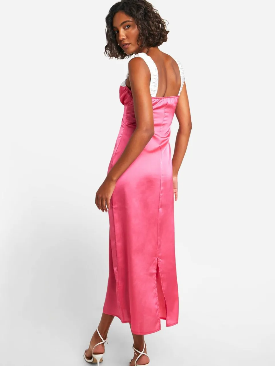 boohoo Dames Lange satijn contrastdetail midaxi jurk roze, foto 2