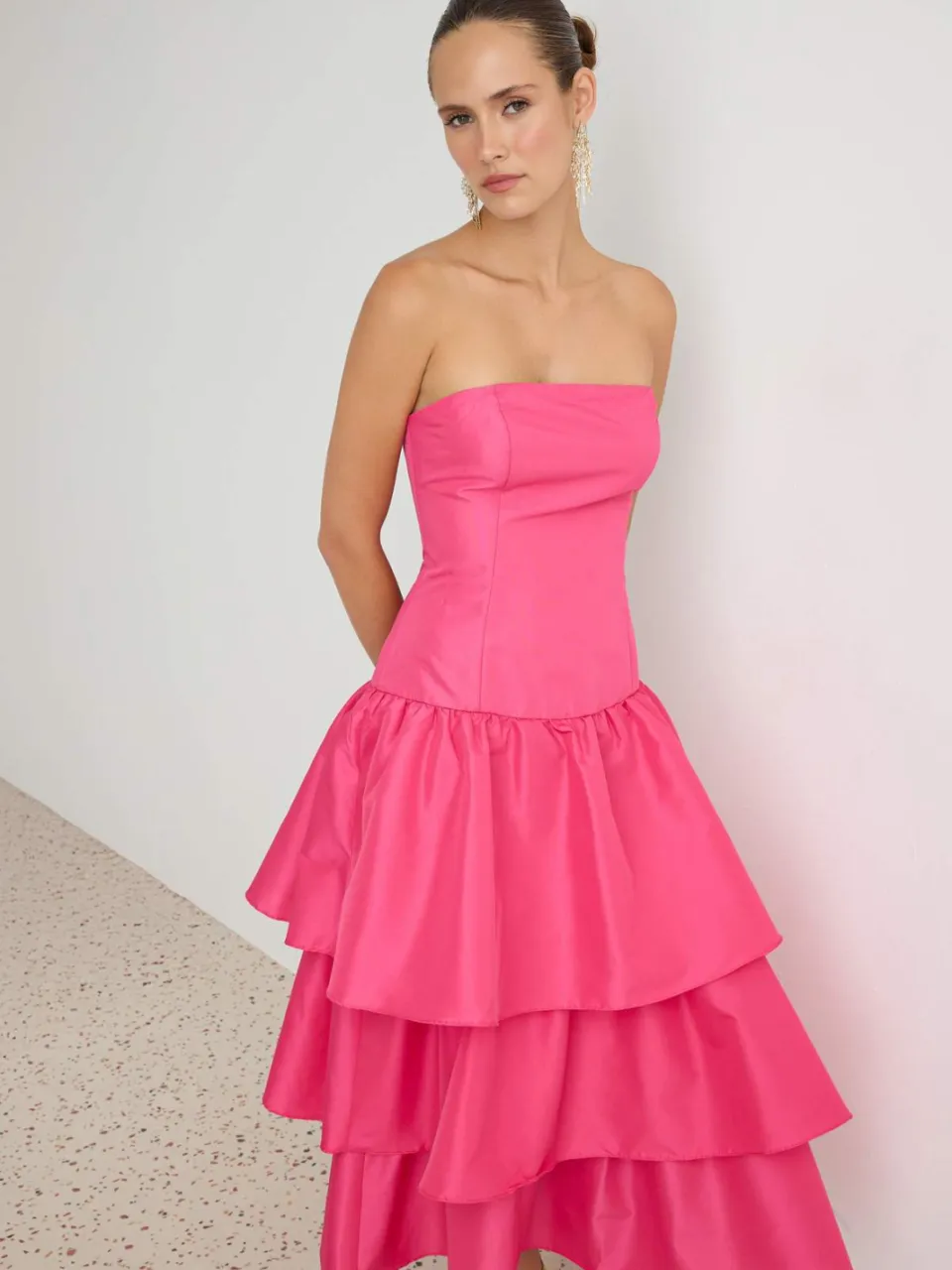 Trendyol TRENDYOLMİLLA Dames Roze Effen Midi Mouwloos Skater Jurken, foto 2