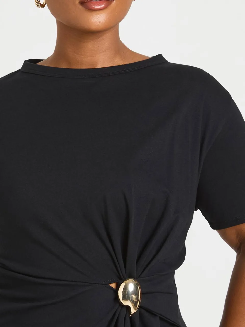 boohoo Dames Plus T-shirtjurk Met Sierdetail zwart, foto 3