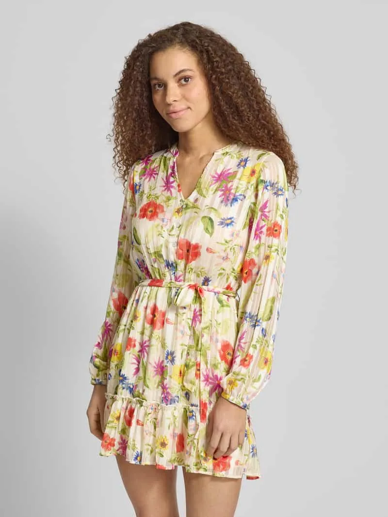 Only Getailleerde vrijetijdsjurk met effectgaren-details model 'AVERY' ecru, foto 4