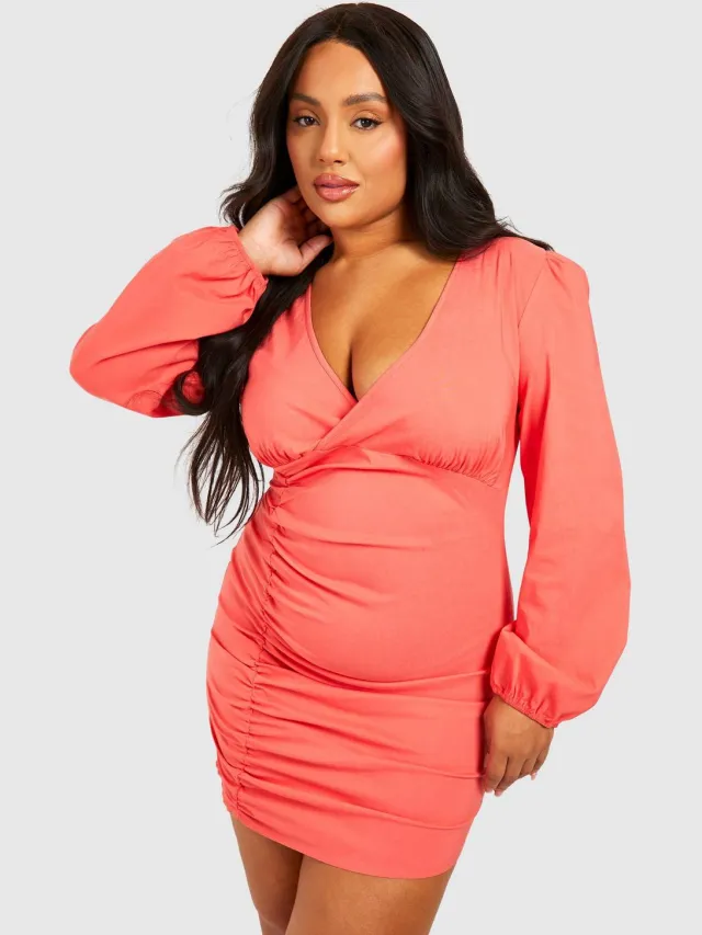 boohoo Dames Plus geraffelde mini bengaline jurk Rood