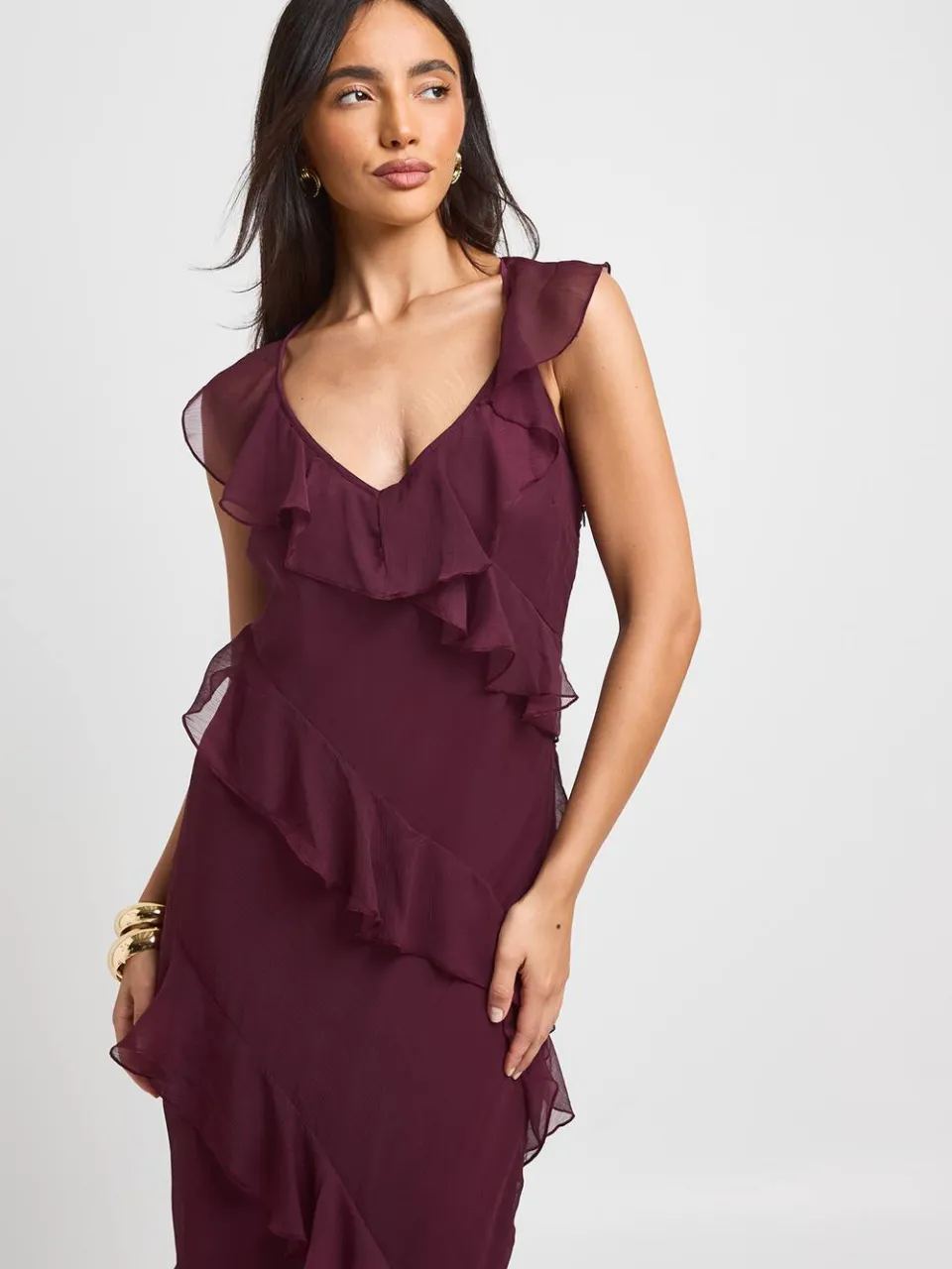 boohoo Dames Chiffon Maxi Jurk Met Ruche Detail pruim, foto 3