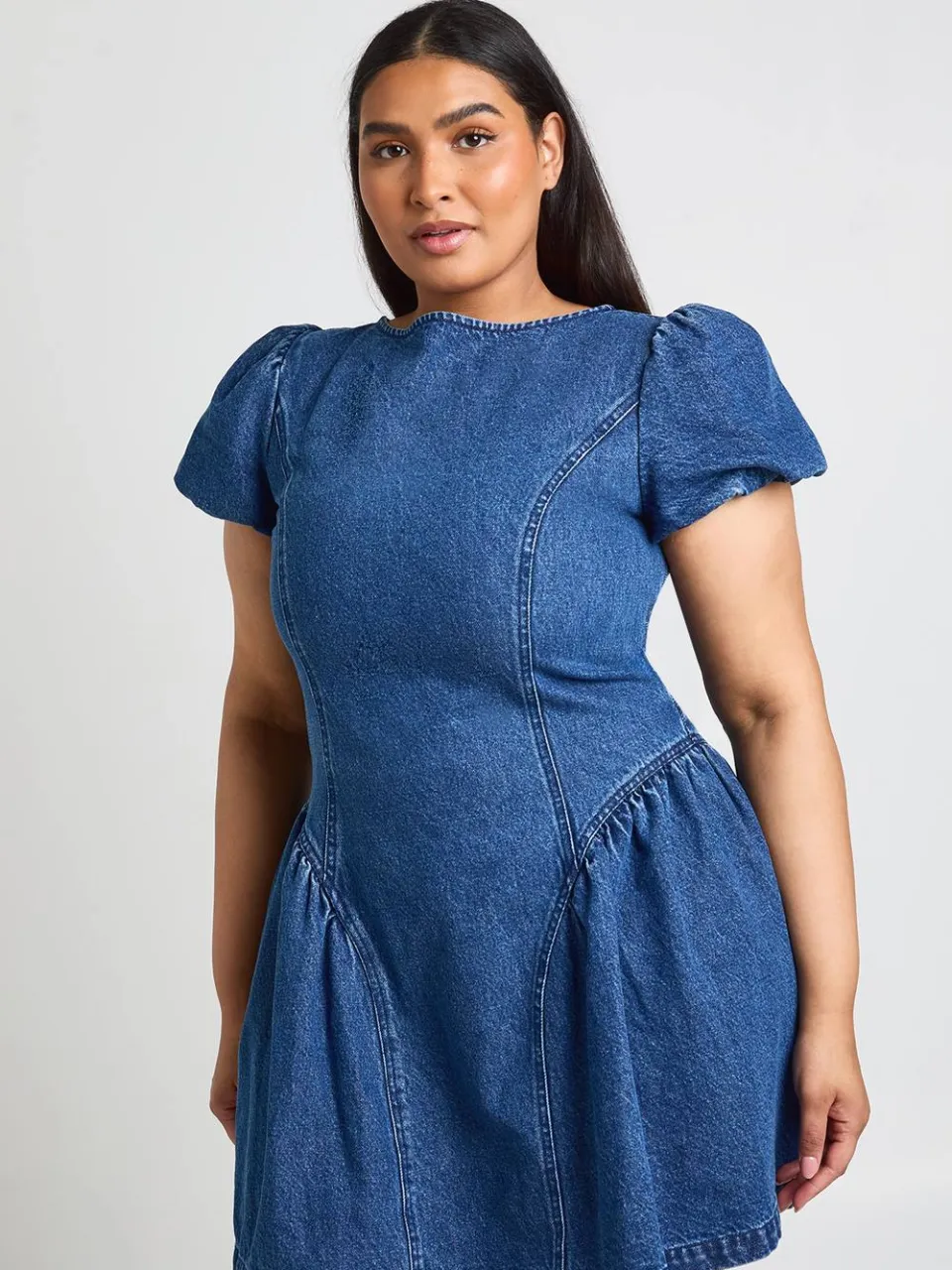 boohoo Dames Plus Mouw Denim Mini Jurk, foto 3