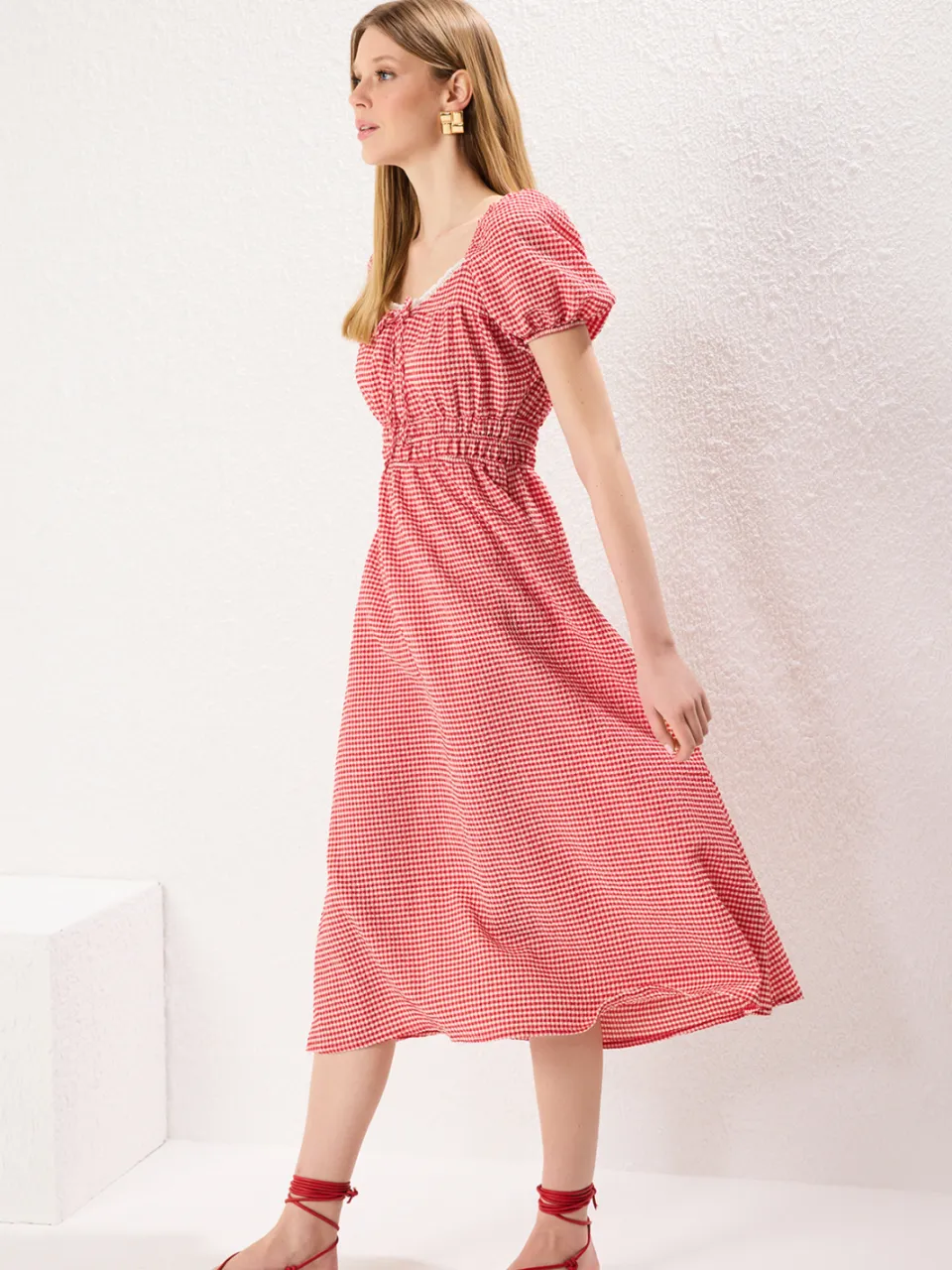 Trendyol TRENDYOLMİLLA Dames Rood Geruit Midi Kort Casual Skater Jurken, foto 2