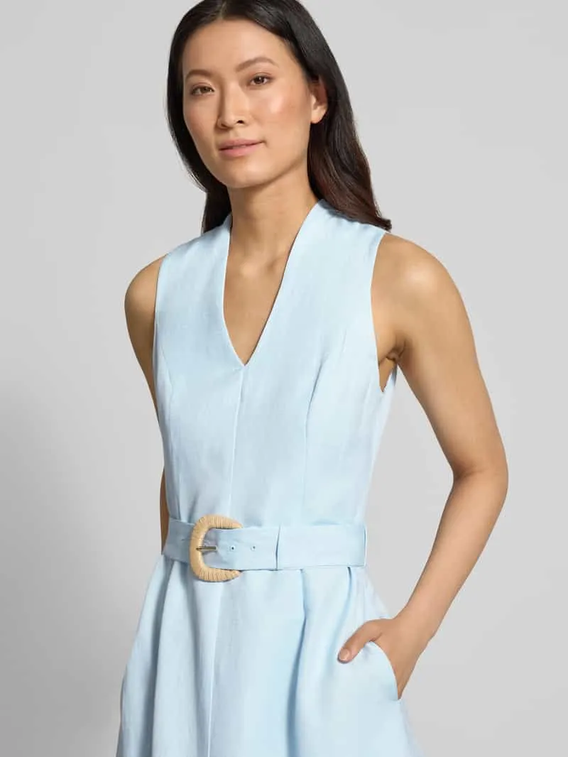 Forever New Cocktailjurk van mix van linnen en viscose model 'Vanessa' lichtblauw, foto 3