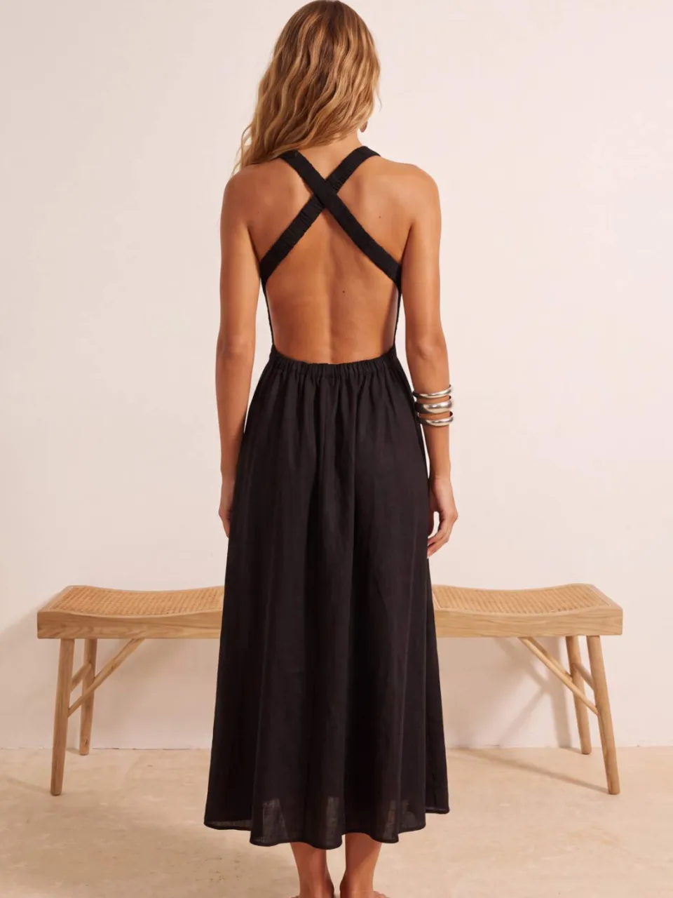Trendyol TRENDYOLMİLLA Dames Zwart Effen Maxi Mouwloos Strandkleding Skater Strandjurken, foto 2