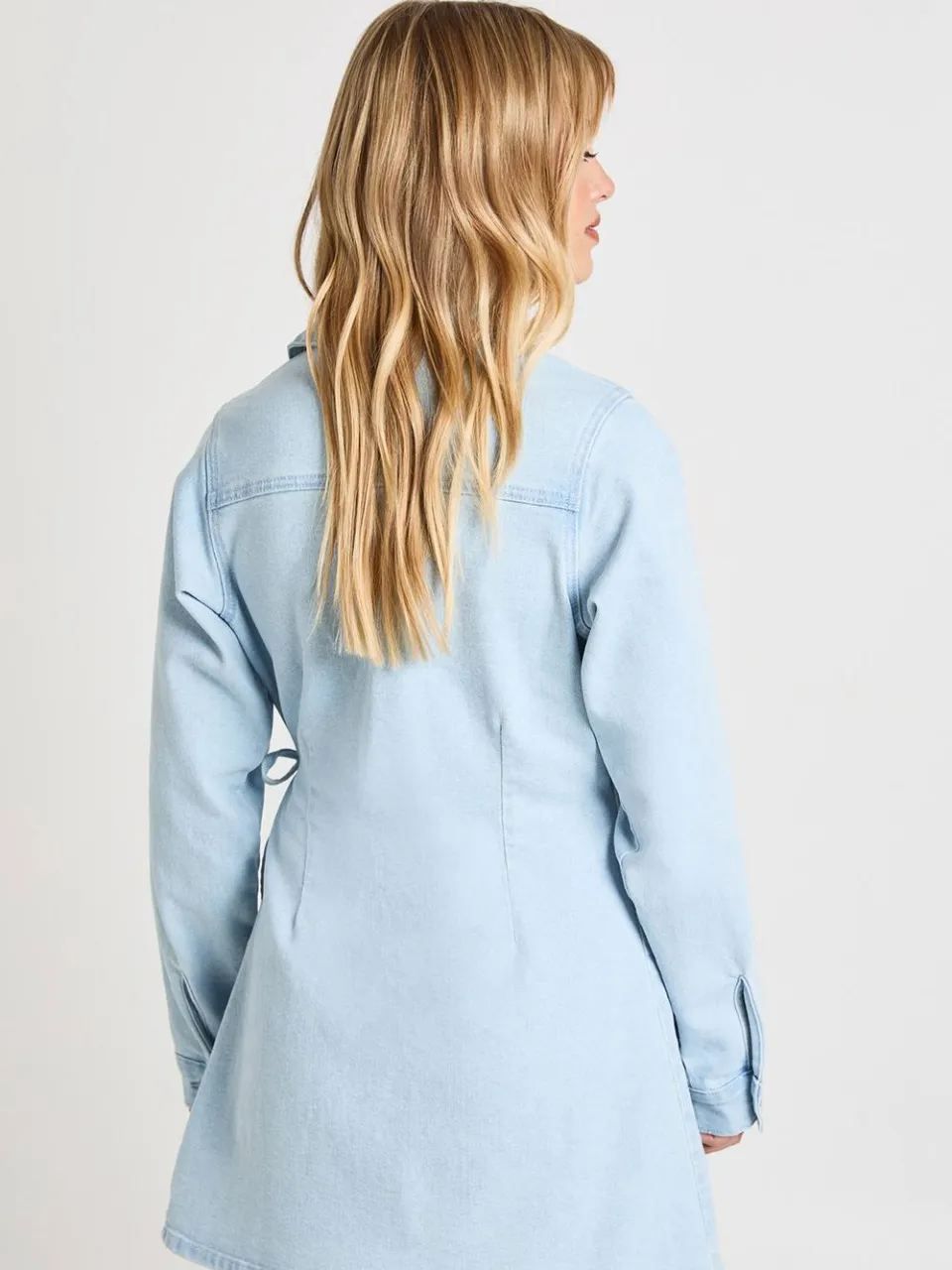 boohoo Dames Petite Wikkel Denim Jurk, foto 3