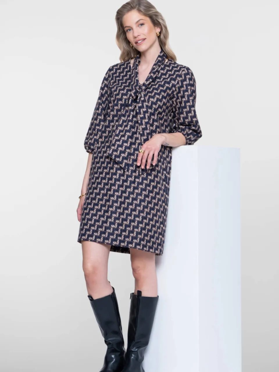 Geisha midi jurk donkerblauw, foto 4