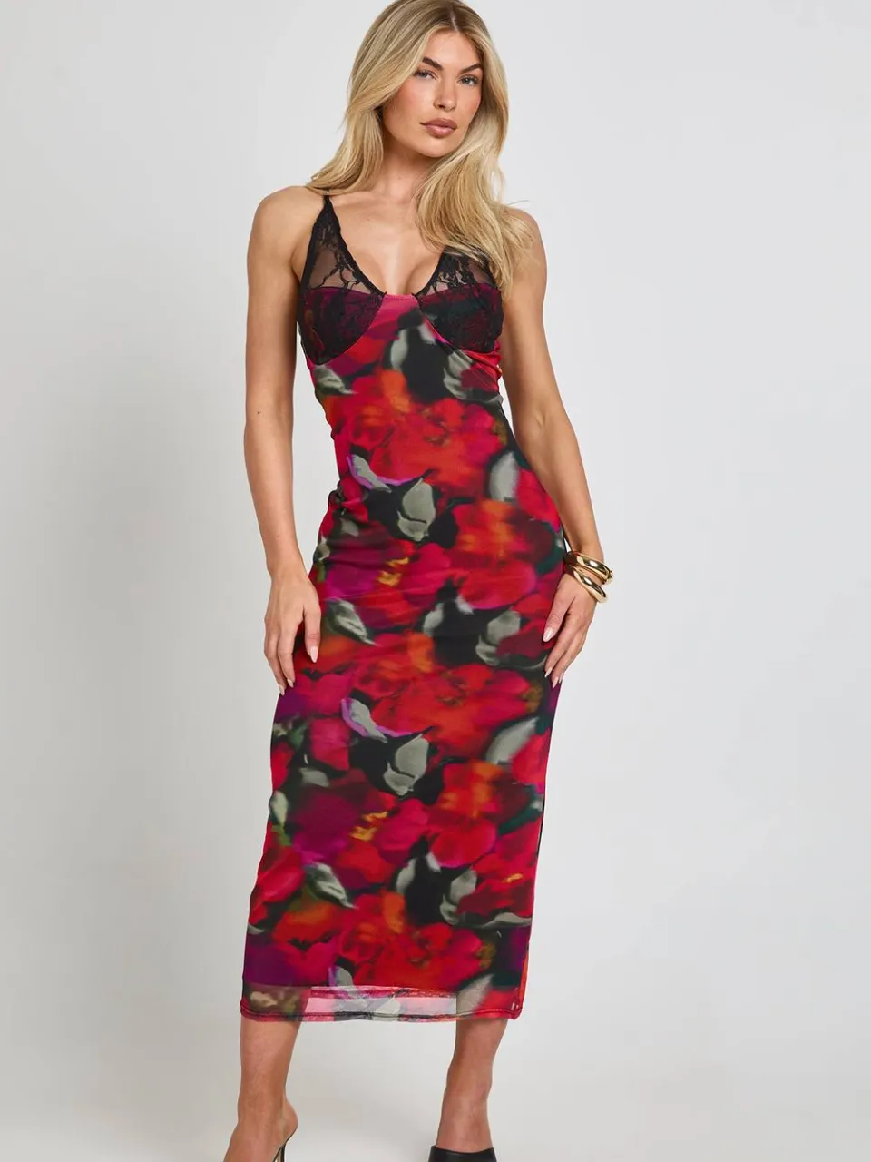 boohoo Dames Bloemenjurk Met Nauwsluitende Pasvorm En Kanten Cup Detail rood, foto 3