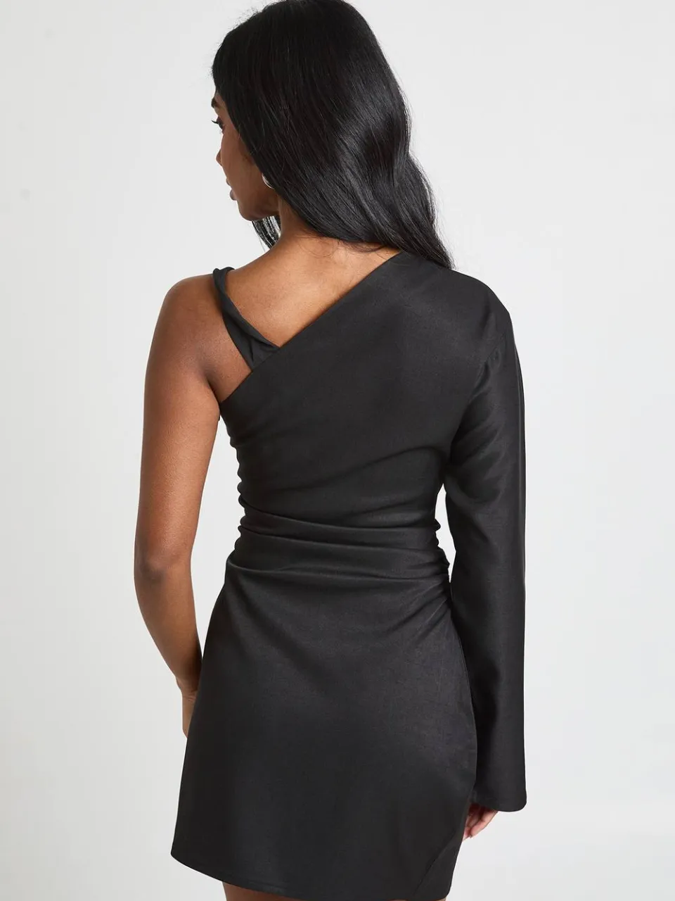 boohoo Dames Een Mouw Gerimpelde Zijkant Mini Jurk zwart, foto 2
