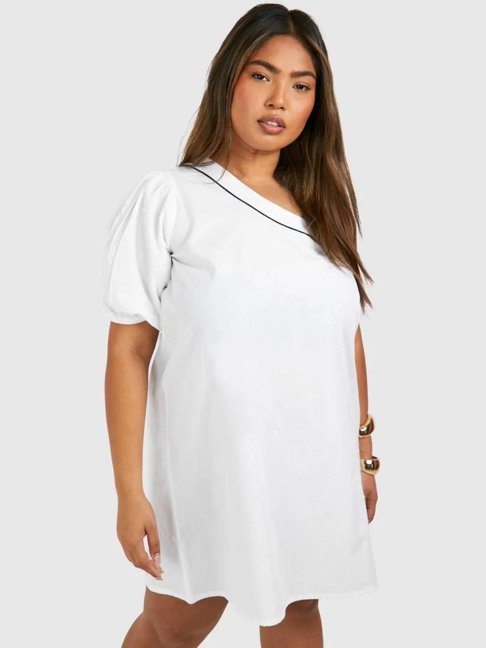 boohoo Dames Plus geweven borduurdetail een-schouder mini-jurk wit, foto 4