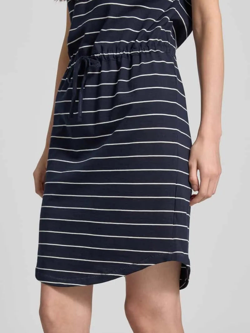 Only Flatteuze mini-jurk van puur katoen, model 'MAY' donkerblauw, foto 4
