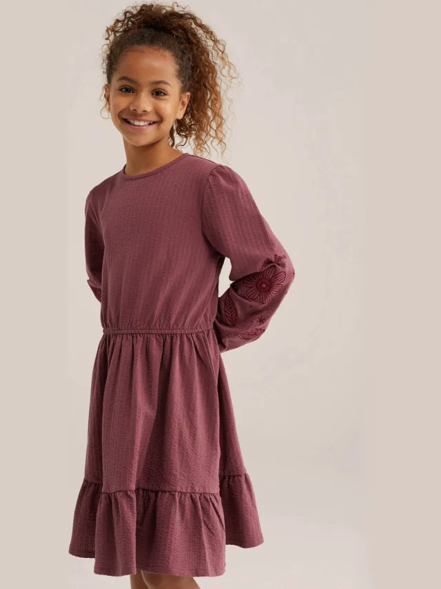 WE Fashion korte jurk met borduursels oudroze