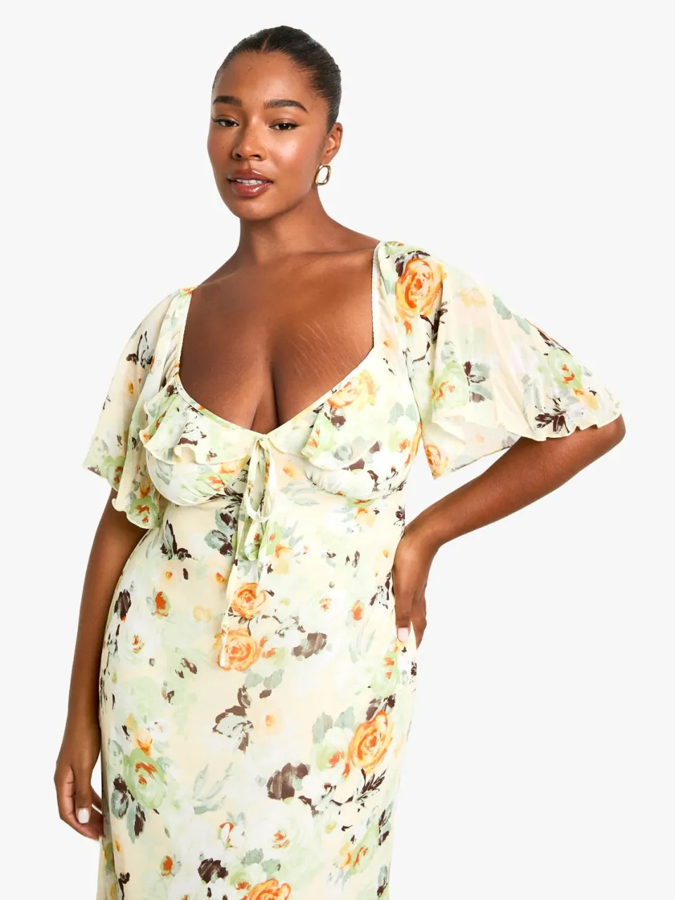 boohoo Dames PLUS MAXI-JURK MET RUFFLE DETAILS, KORTE MOUWEN, BEDRUKT MAXI-JURK lemon, foto 3