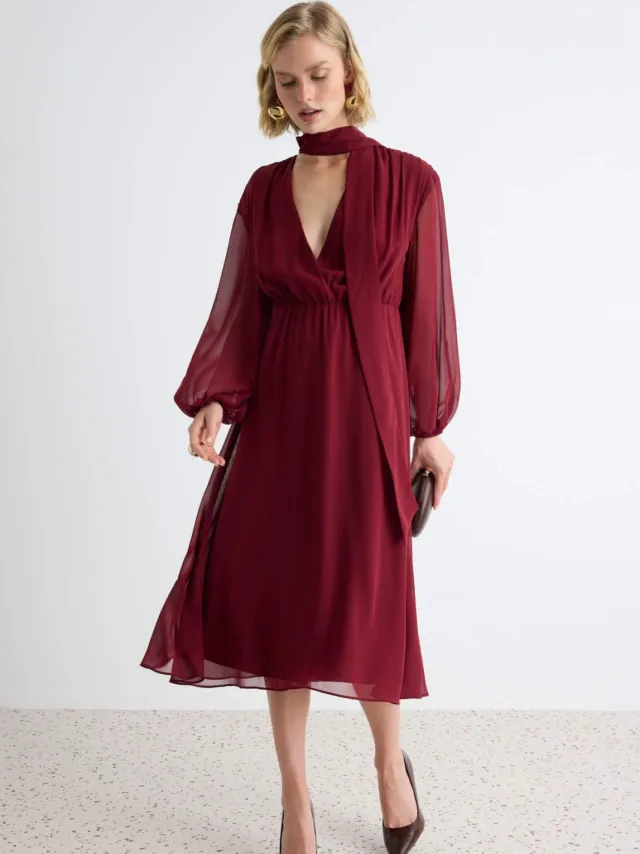 Trendyol TRENDYOLMİLLA Dames Bordeaux Effen Midi Lang A-lijn Jurken Bordeauxrood