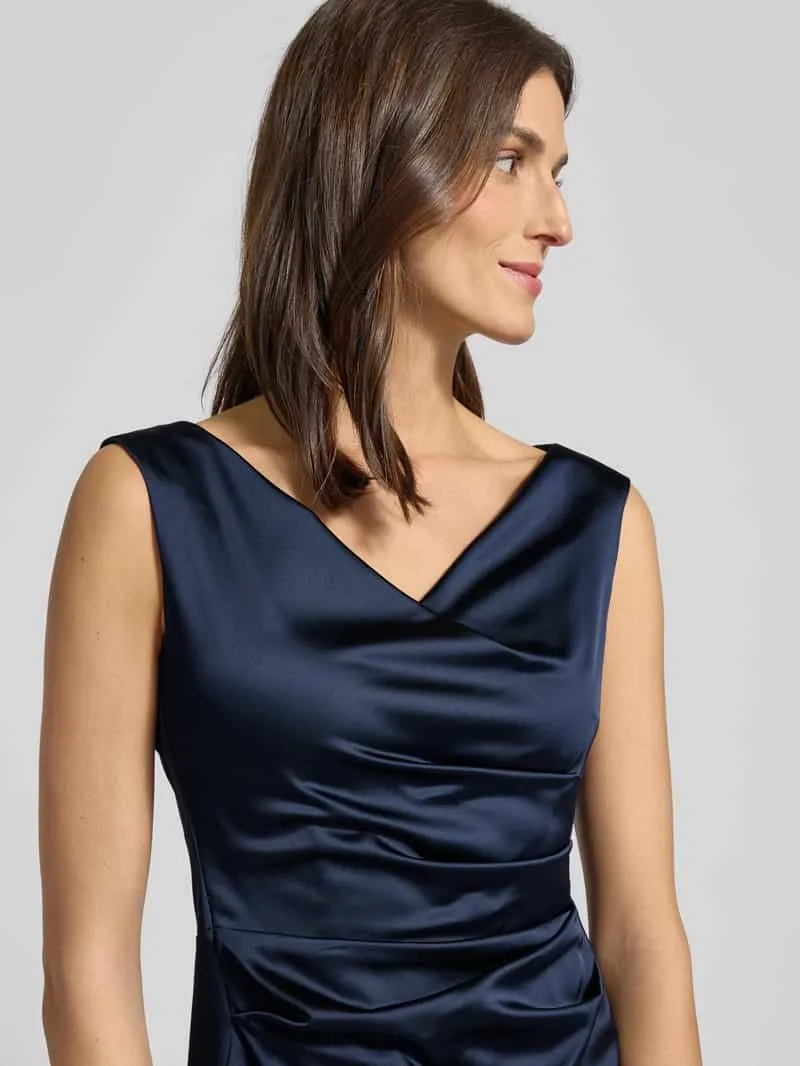 Vera Mont Cocktailjurk met watervalhals donkerblauw, foto 5