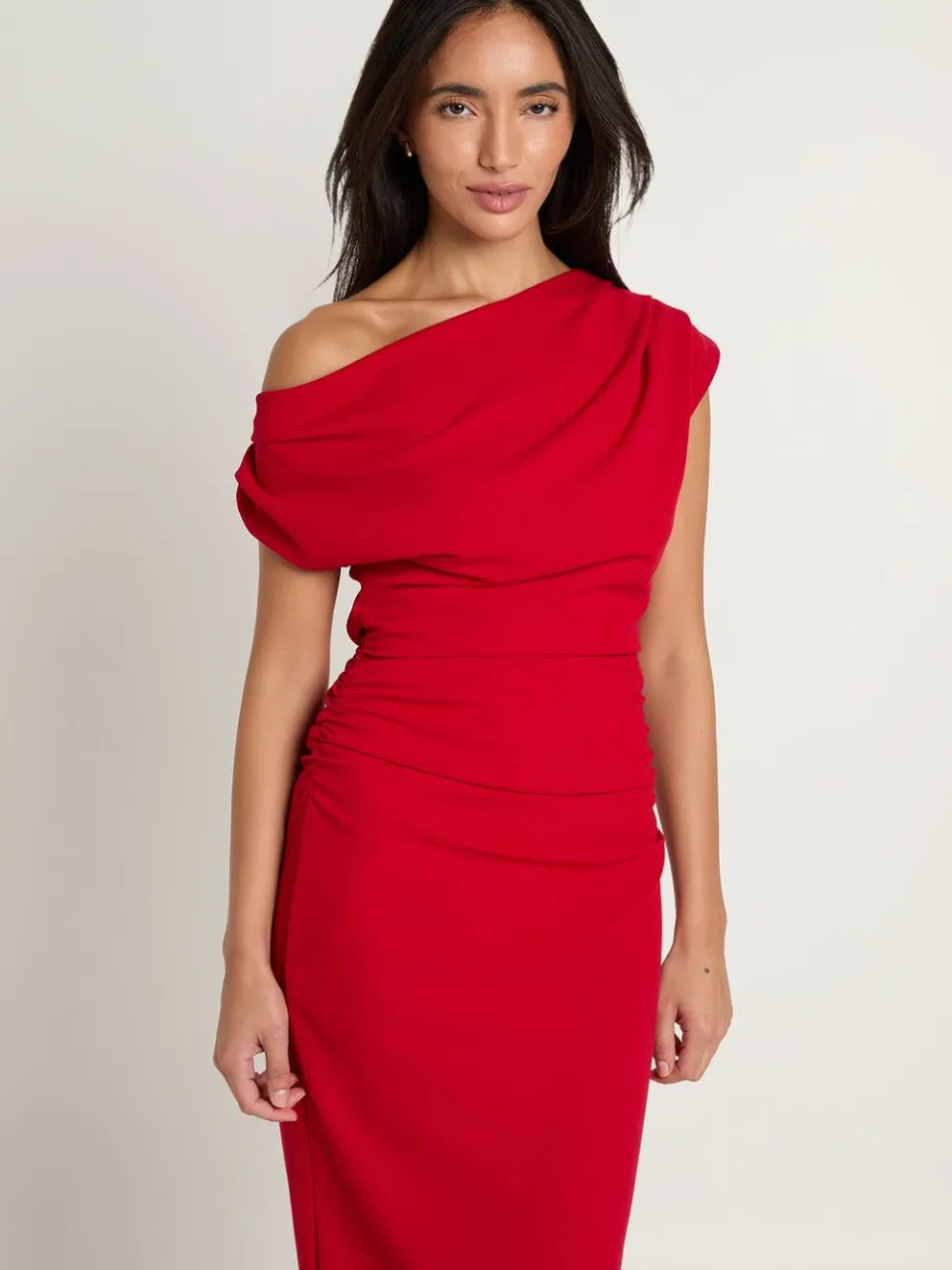 boohoo Dames Crepe Asymmetrische Hals Drape Midi Jurk rood, foto 3