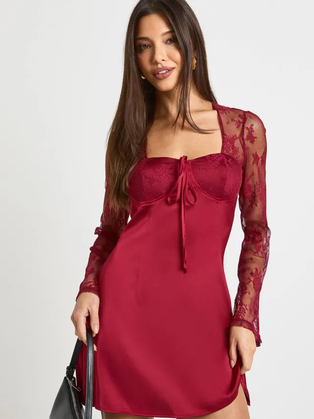 boohoo Dames Kanten mini-jurk met uitlopende mouwen bordeaux rood, foto 3