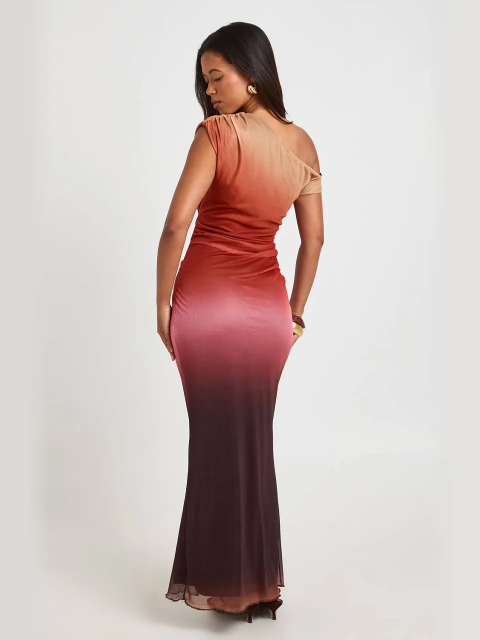 boohoo Dames Ombre Bedrukte Mesh Asymmetrische Hals Maxi Jurk oranje, foto 2